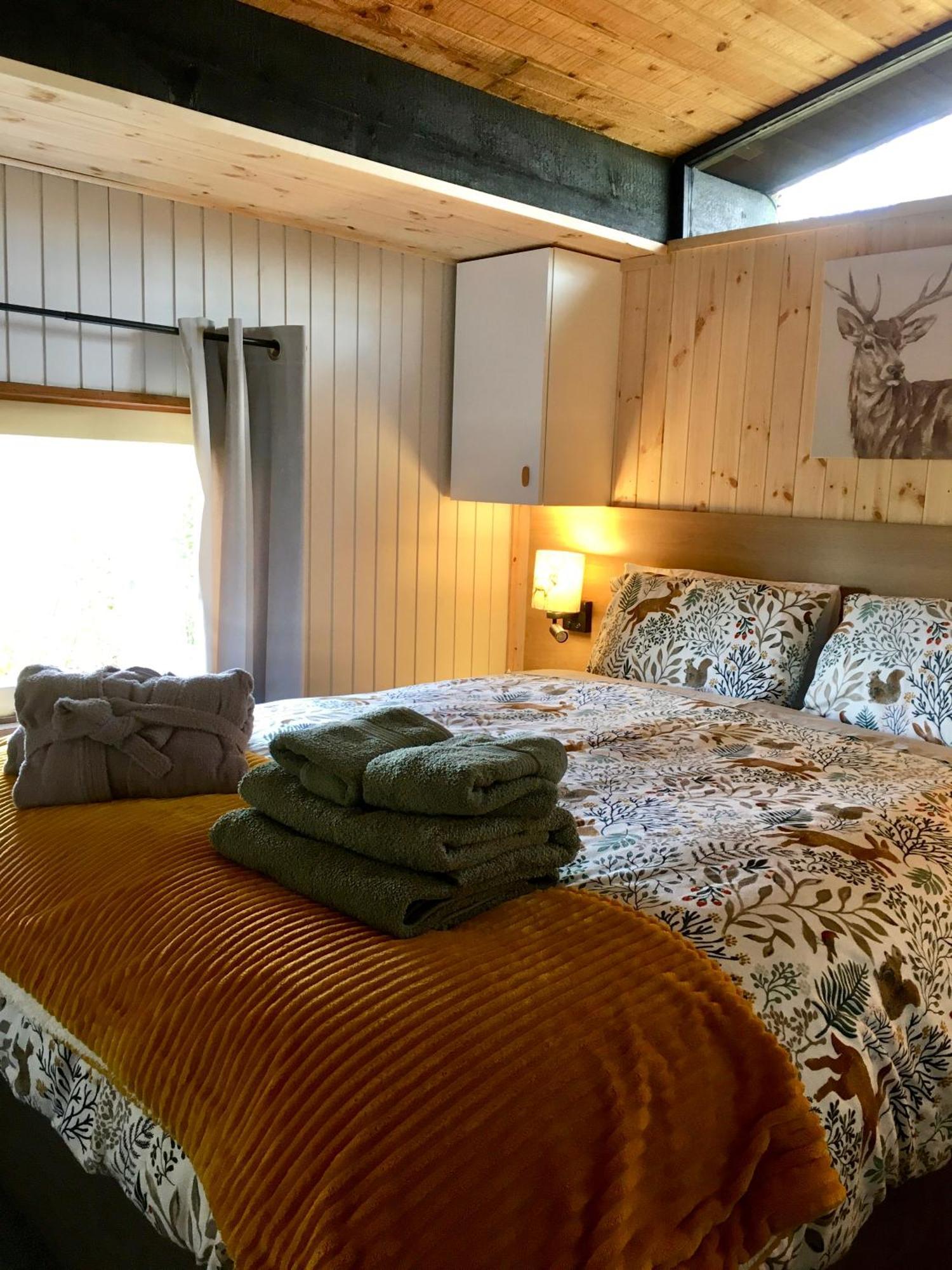 Caban Cwtch Villa Cenarth Buitenkant foto