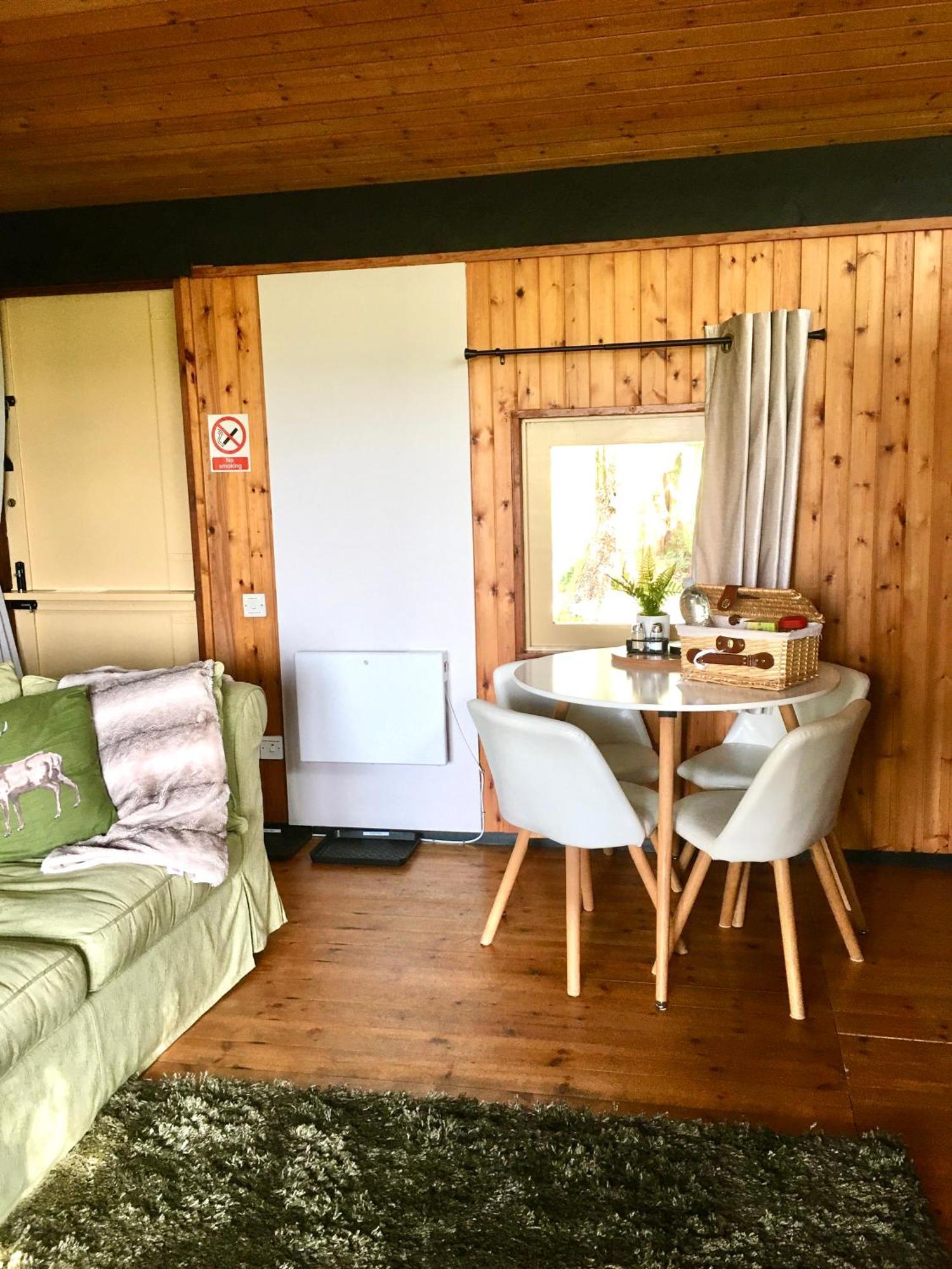 Caban Cwtch Villa Cenarth Buitenkant foto